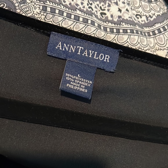 Ann Taylor Black Velveteen Top. Large. - Picture 3 of 5